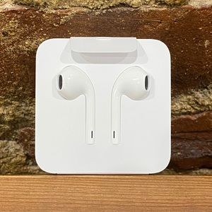 Apple EarPods New In Package